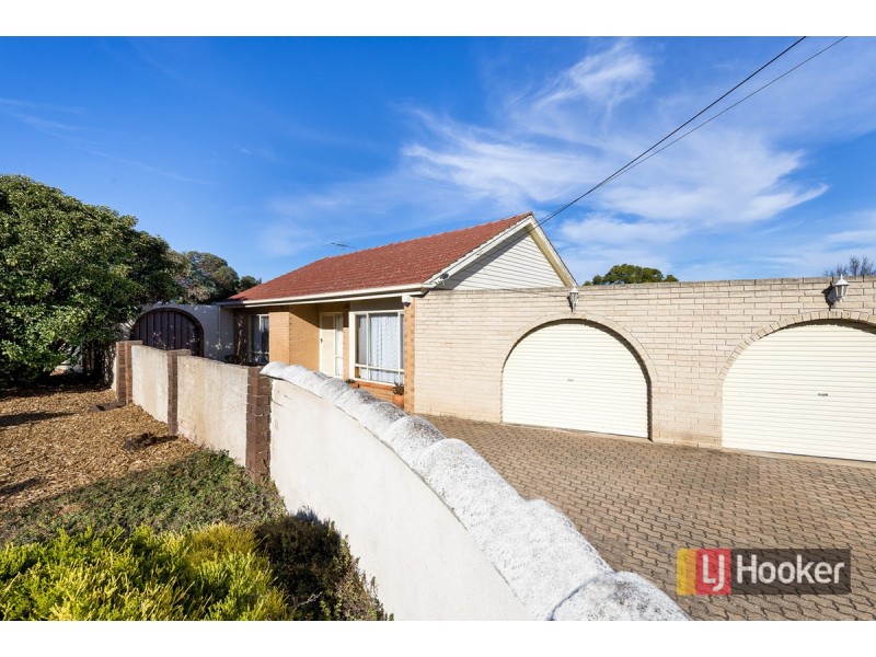 54 Bradman Road, Parafield Gardens SA 5107
