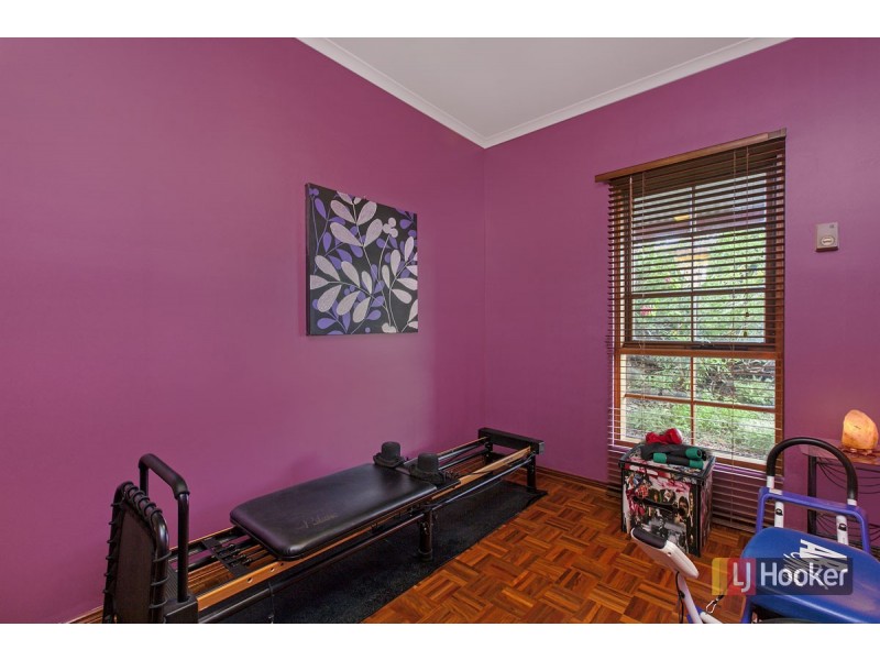 1 Sunny Place, Wynn Vale SA 5127