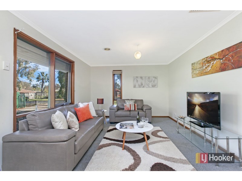 27 Pemberley Avenue, Salisbury Park SA 5109