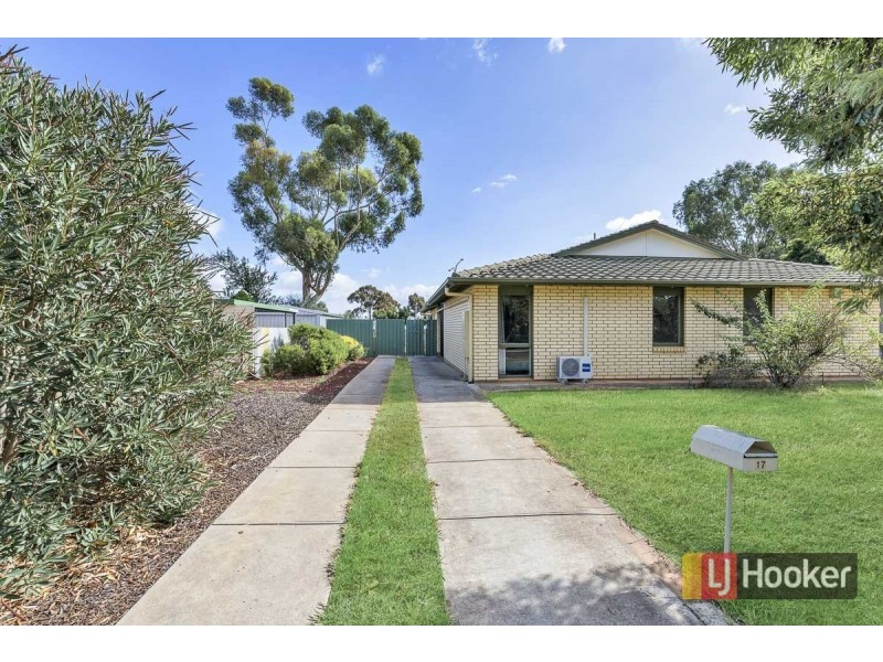 17 Adaluna Crescent, Smithfield SA 5114