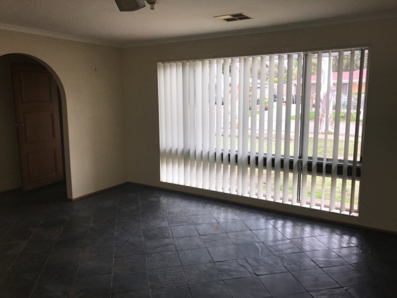 11 Elias Street, Para Hills West SA 5096