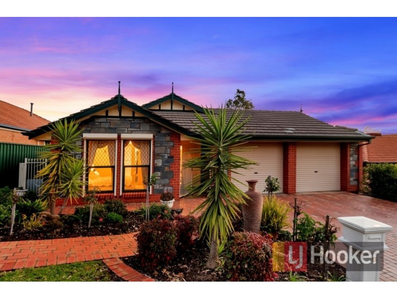 13 Seville Place, Golden Grove SA 5125