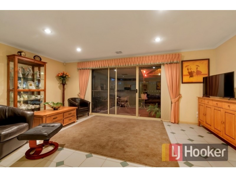 13 Seville Place, Golden Grove SA 5125