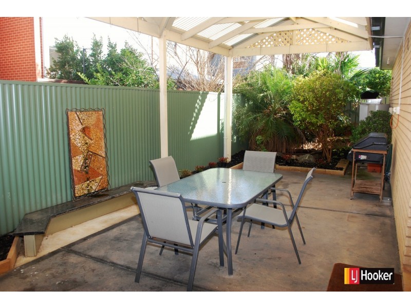 7 Isla Circuit, Mawson Lakes SA 5095