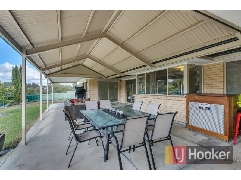 34 Jackaroo Crescent, Walkley Heights SA 5098