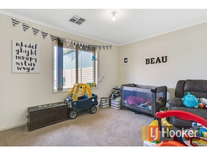 34 Jackaroo Crescent, Walkley Heights SA 5098