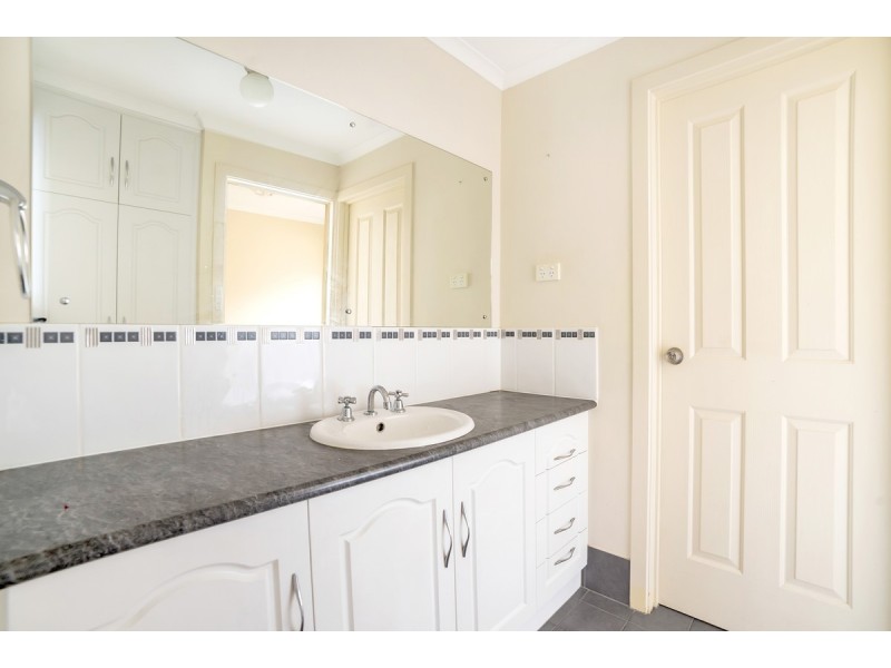 65B Lurline Avenue, Gilles Plains SA 5086