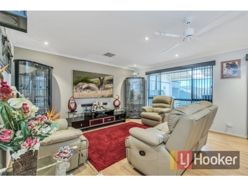 32 Oxford Drive, Andrews Farm SA 5114