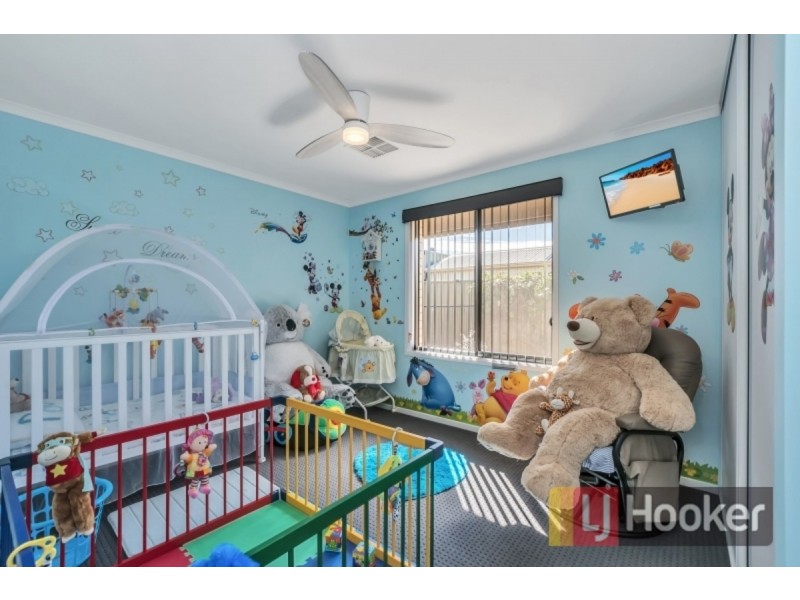 32 Oxford Drive, Andrews Farm SA 5114