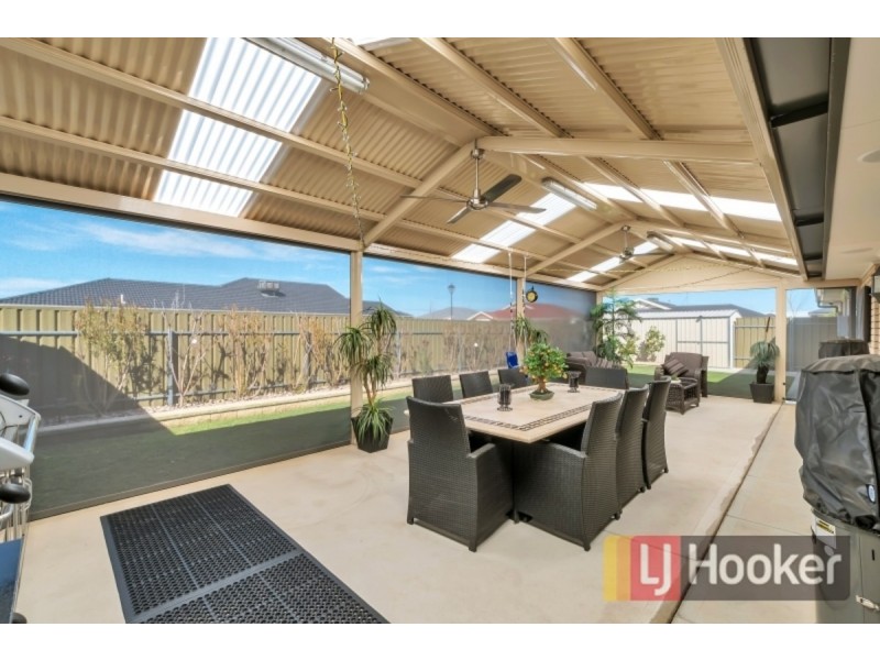 32 Oxford Drive, Andrews Farm SA 5114