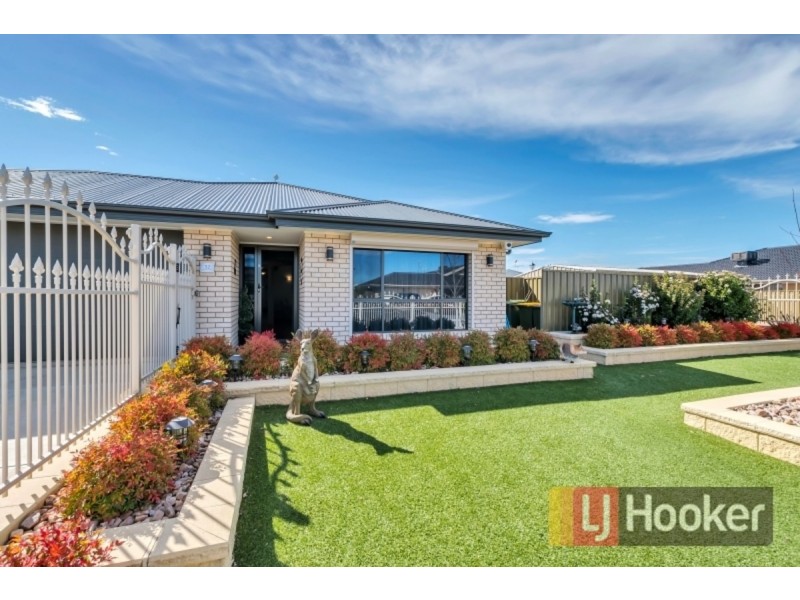 32 Oxford Drive, Andrews Farm SA 5114