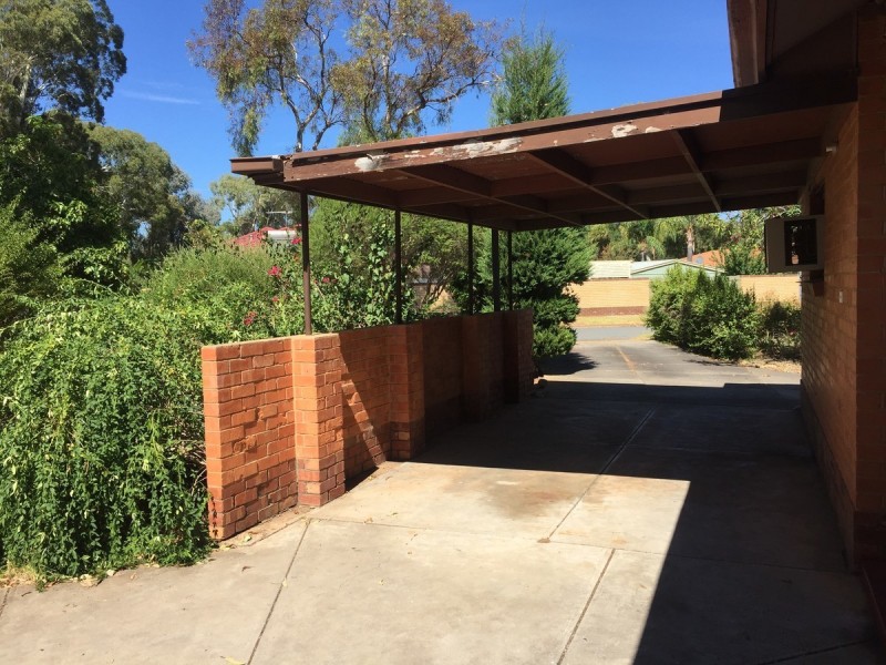 32 Shaftesbury Road, Elizabeth Vale SA 5112