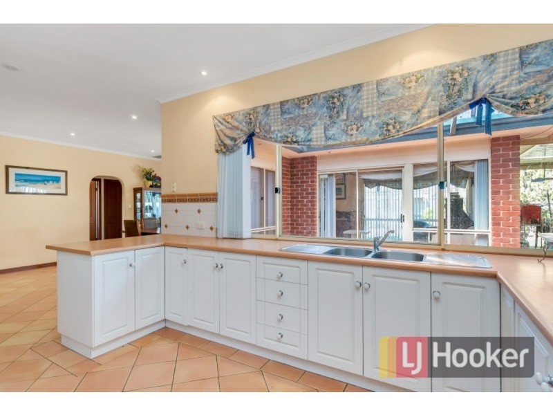 11 Homestead Place, Parafield Gardens SA 5107