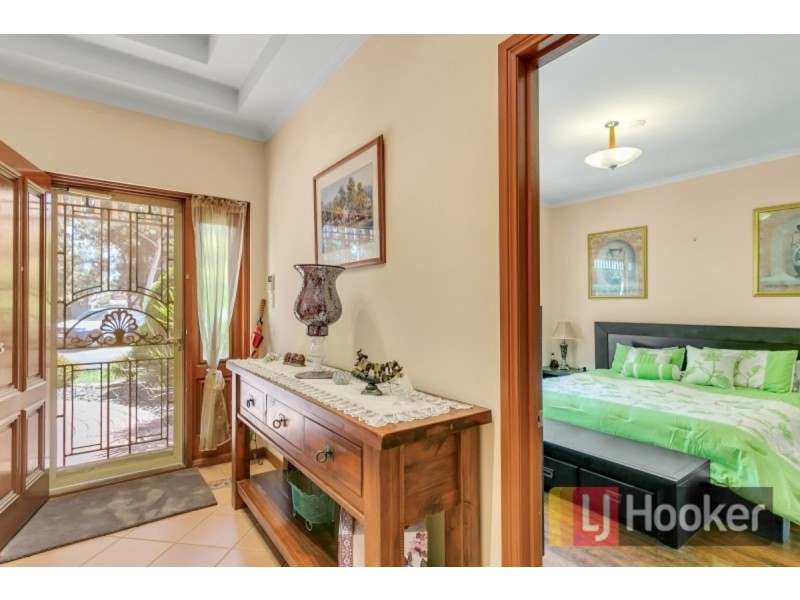 11 Homestead Place, Parafield Gardens SA 5107