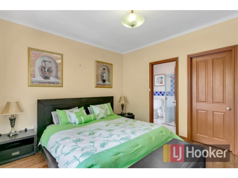 11 Homestead Place, Parafield Gardens SA 5107