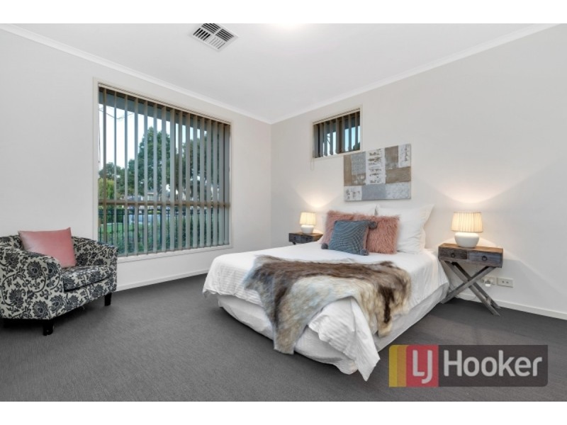 25 Baird Street, Mawson Lakes SA 5095