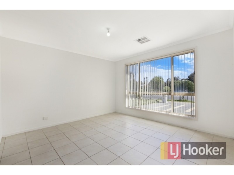 80 Springbank Boulevard, Burton SA 5110