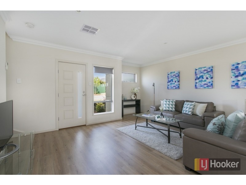 8 Matthew Rise, Blakeview SA 5114