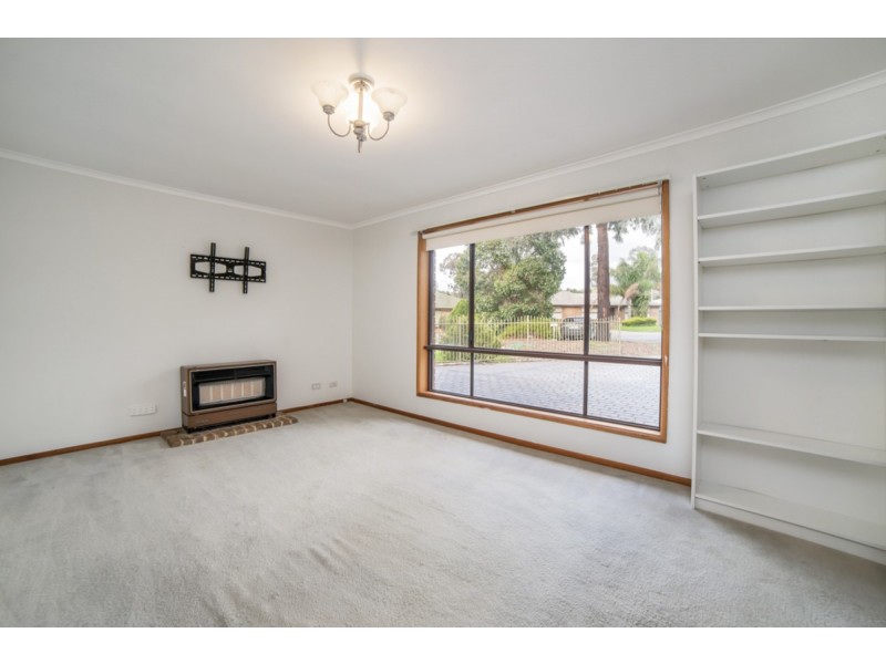 2 Essex Court, Salisbury Heights SA 5109