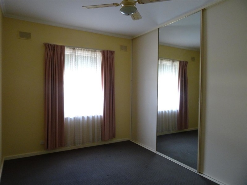 24 Enford Street, Elizabeth SA 5112