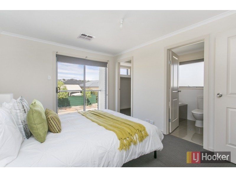 9 Matthew Rise, Blakeview SA 5114