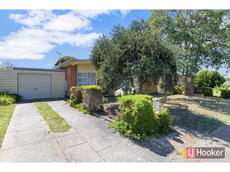 39 Bradman Road, Parafield Gardens SA 5107