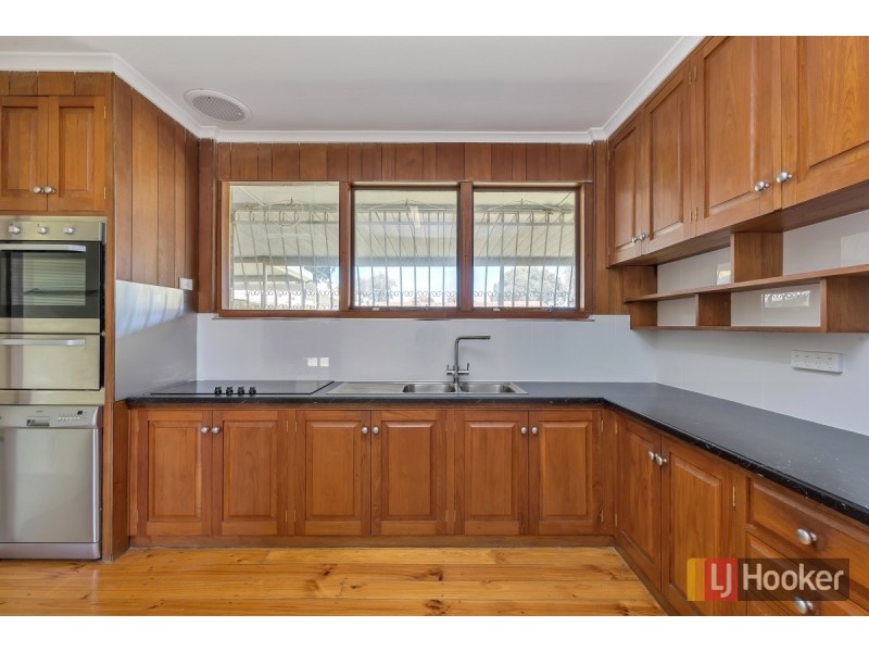 27 Boronia Avenue, Salisbury East SA 5109