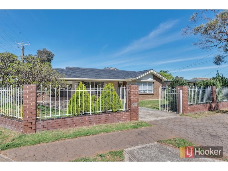 27 Boronia Avenue, Salisbury East SA 5109