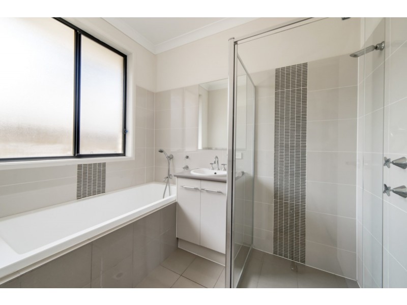 32 Shirley Avenue, Parafield Gardens SA 5107