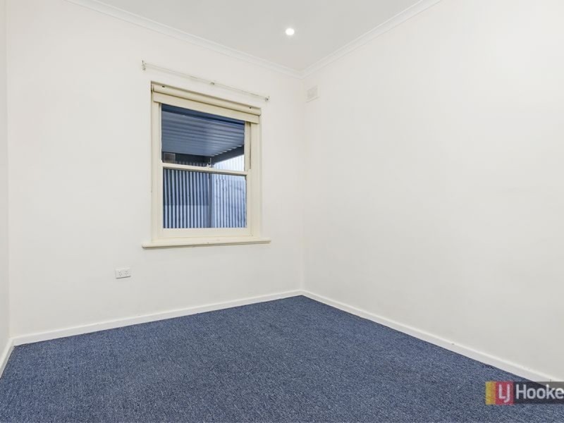 14 Midway Road, Elizabeth East SA 5112