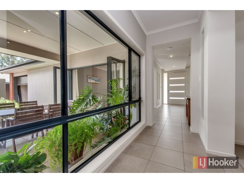 5 Pioneer Court, Salisbury Heights SA 5109