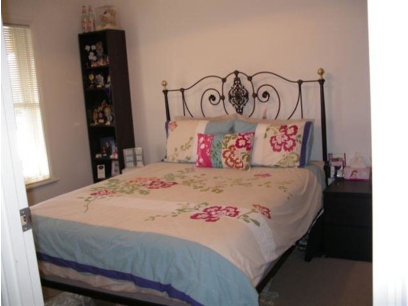 12 Brimpton Avenue, Mawson Lakes SA 5095