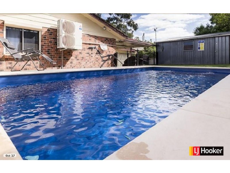 33 Hawker Crescent, Elizabeth East SA 5112