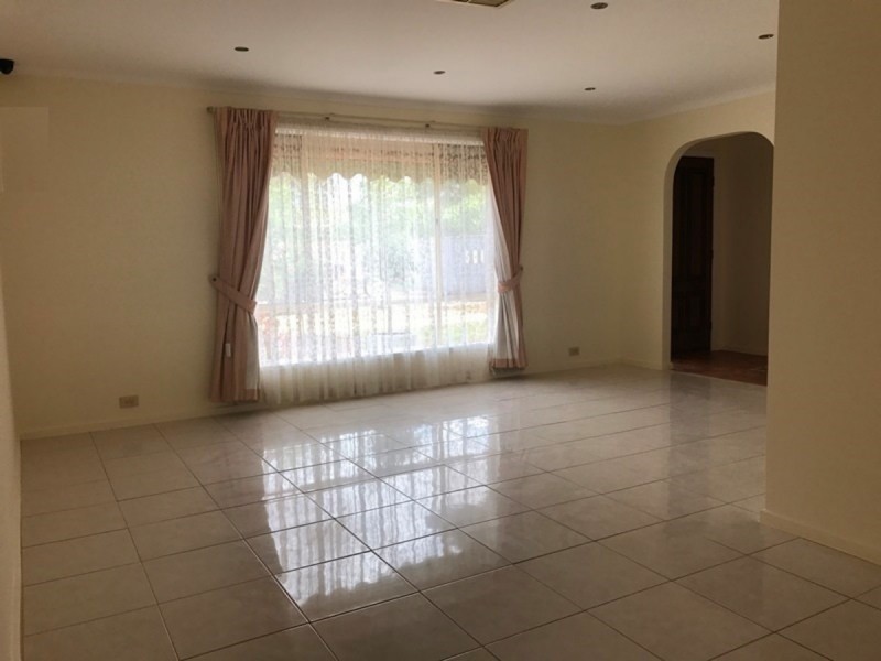 5 Sinatra Way, Paralowie SA 5108