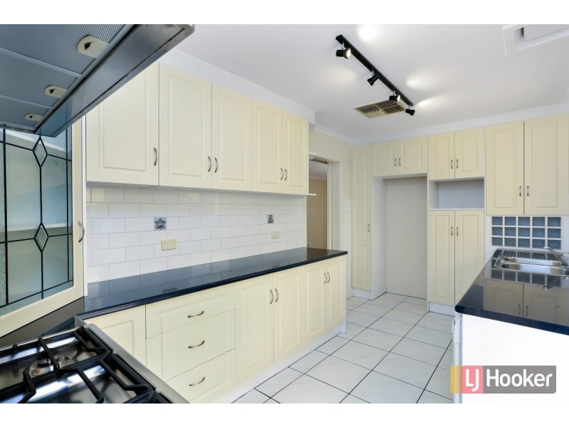 6 Warminster Road, Elizabeth Park SA 5113