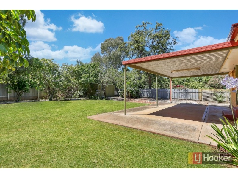 6 Warminster Road, Elizabeth Park SA 5113