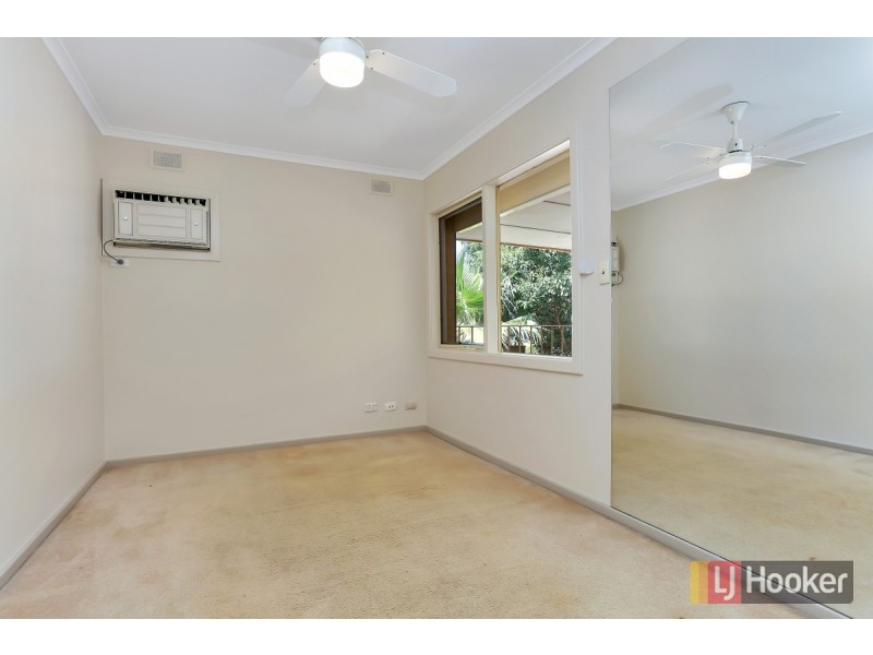 6 Warminster Road, Elizabeth Park SA 5113
