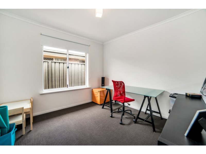 188 President Avenue, Andrews Farm SA 5114