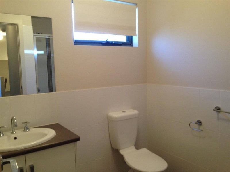 3/8 Fourth Avenue, Mawson Lakes SA 5095