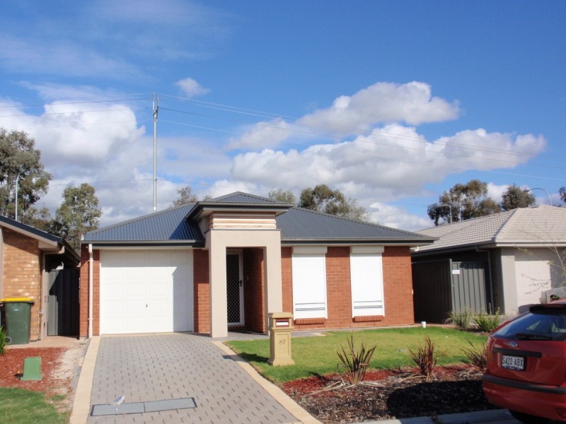 87 Wattlebird Drive, Burton SA 5110