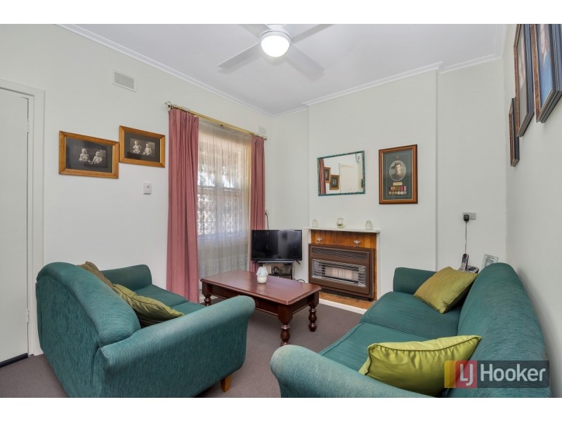 23 Burcombe Street, Elizabeth Vale SA 5112