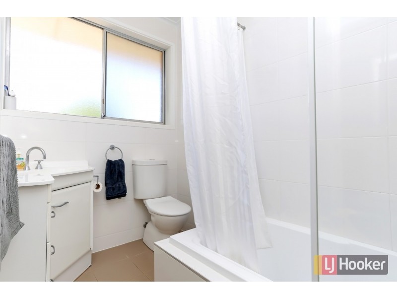8 Grevillea Drive, Banksia Park SA 5091