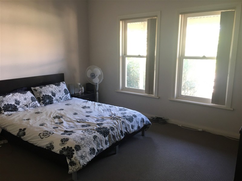 28 Yarle Street, Mawson Lakes SA 5095