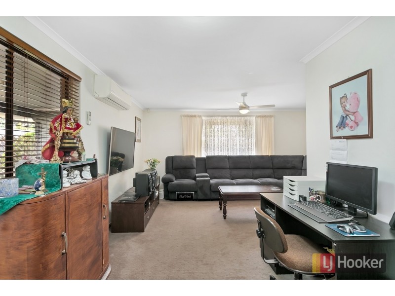 1 Rush Court, Parafield Gardens SA 5107