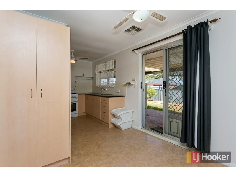 23 Wellesley Street, Huntfield Heights SA 5163
