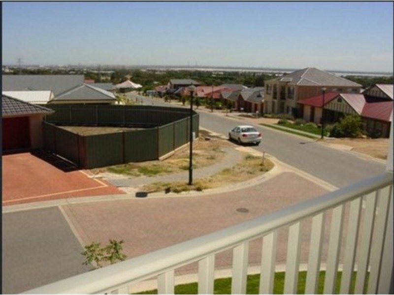 28 Hughes Court, Walkley Heights SA 5098