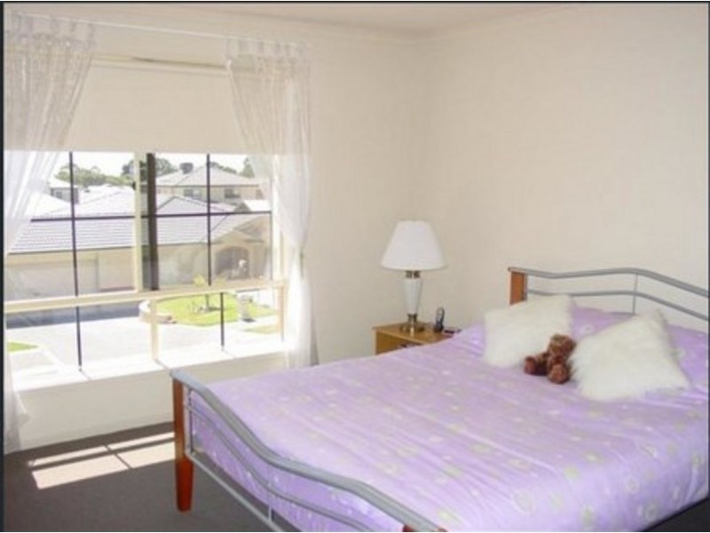 28 Hughes Court, Walkley Heights SA 5098