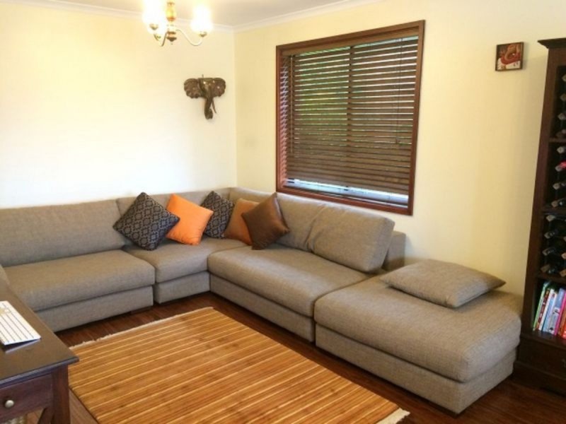 12 Greenfinch Court, Wynn Vale SA 5127