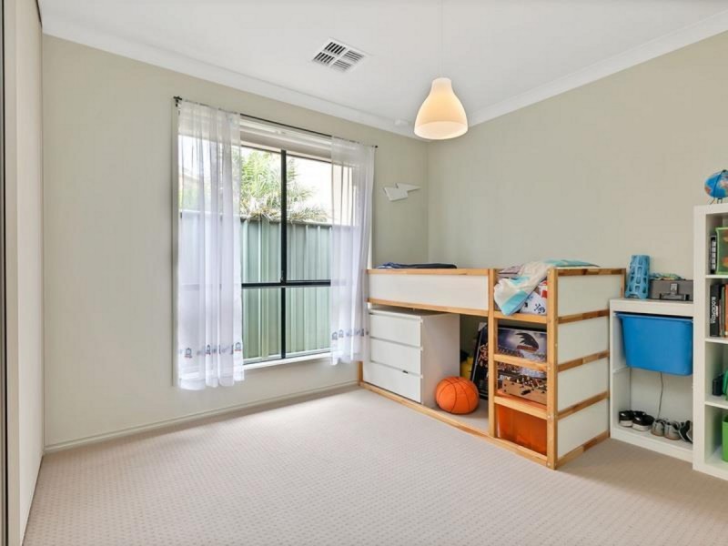 11 The Mews, Mawson Lakes SA 5095