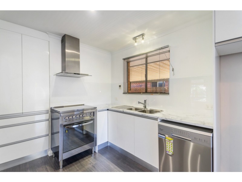 8 Bristol Way, Salisbury East SA 5109